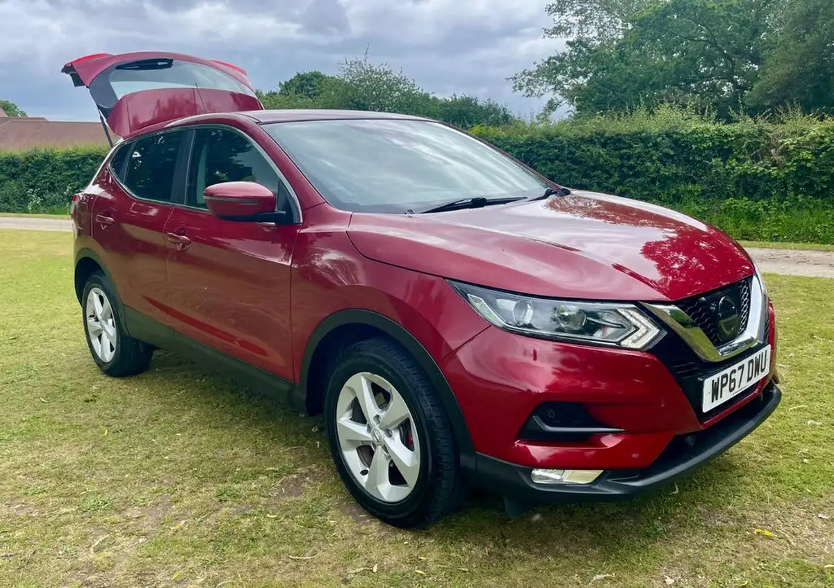 2018-nissan-qashqai-12-dig-t-acenta-big-6