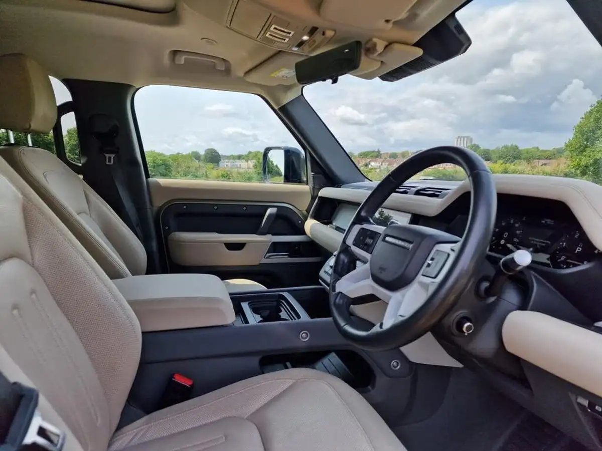 2020-land-rover-110-defender-20-d240-first-edition-110-big-6