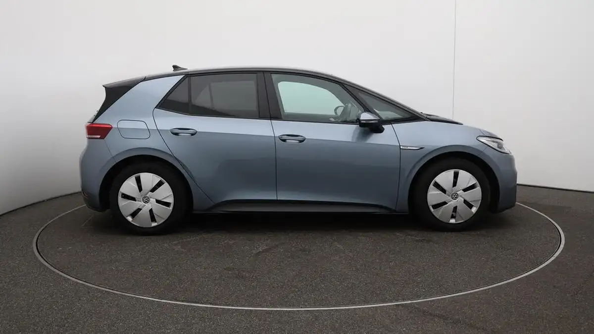2020-volkswagen-id3-e-style-big-43