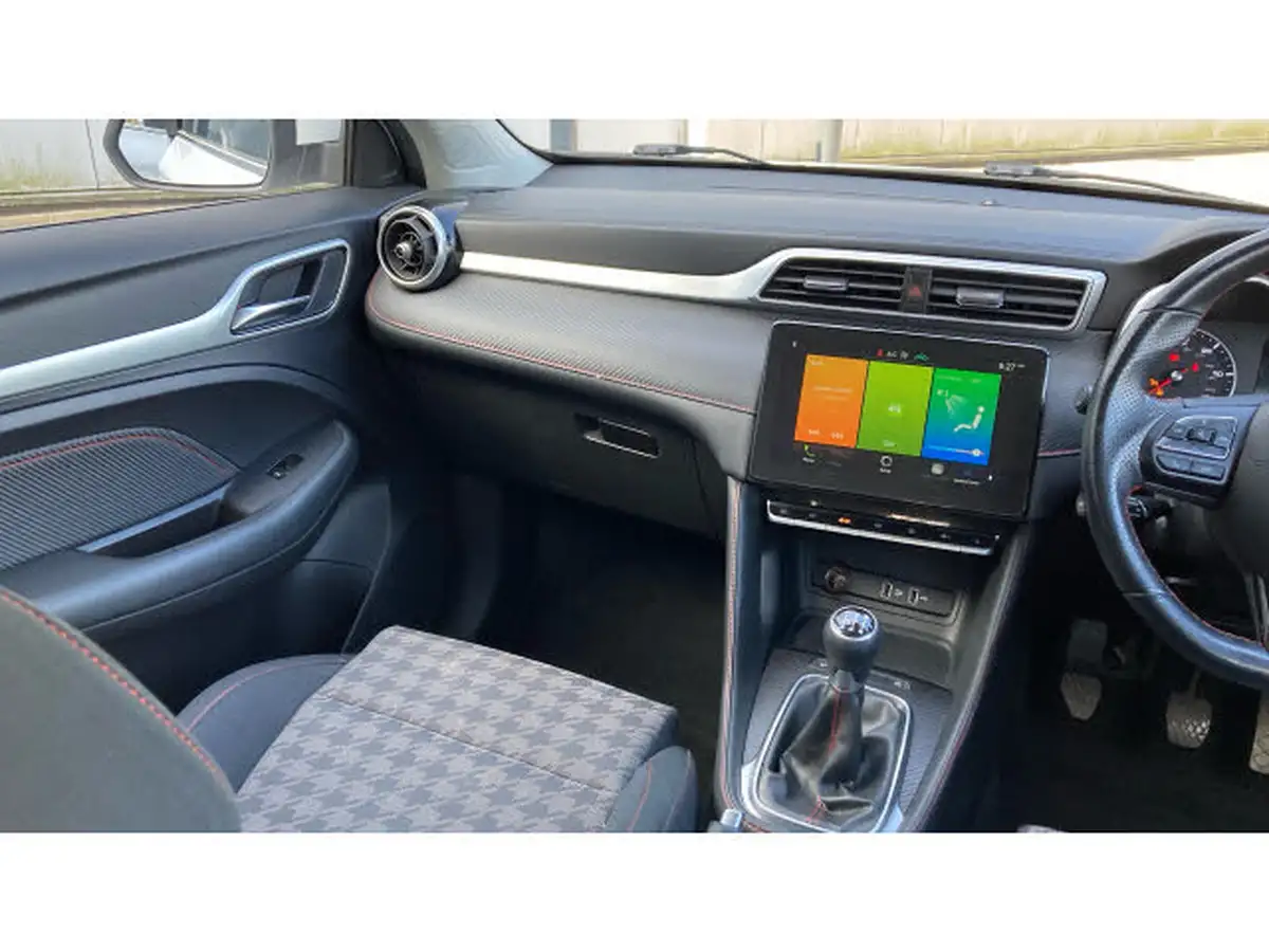 2021-mg-zs-suv-15-vti-tech-excite-big-13