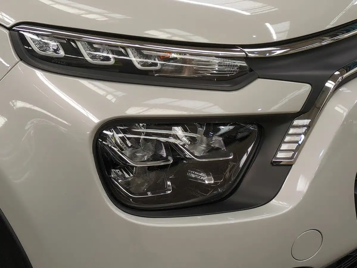 2022-citroen-c3-12-puretech-c-series-big-24