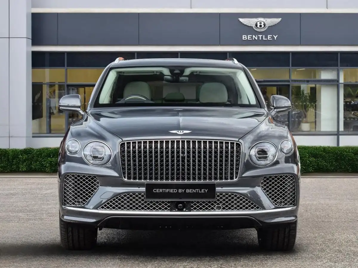 2025-bentley-bentayga-big-8