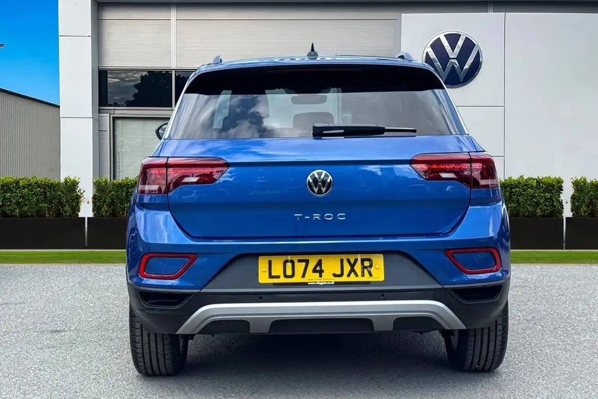 2024-volkswagen-t-roc-15-tsi-match-dsg-big-3