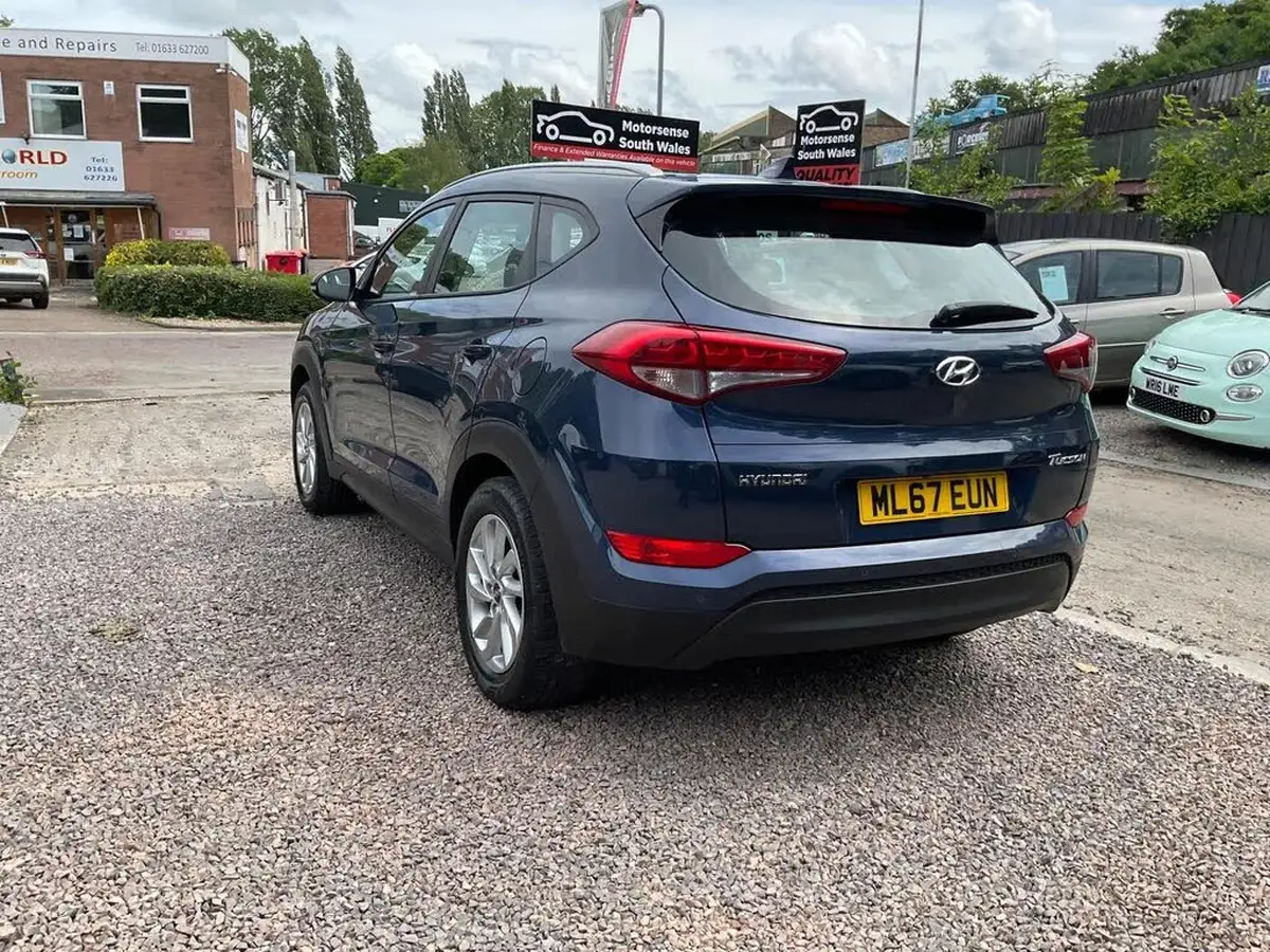 2017-hyundai-tucson-17crdi-blue-drive-se-nav-116ps-big-78
