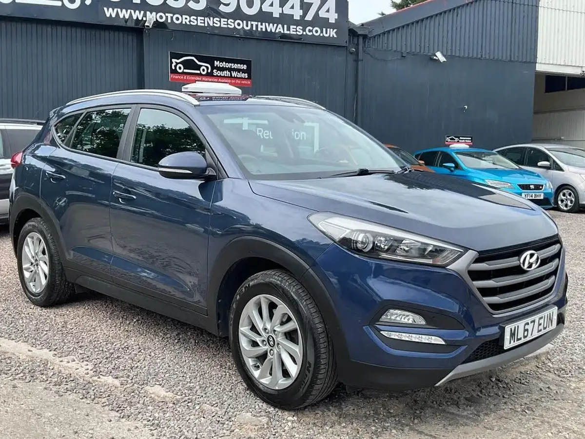 2017-hyundai-tucson-17crdi-blue-drive-se-nav-116ps-big-6