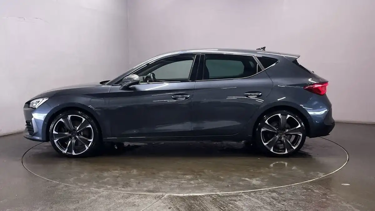 2023-cupra-leon-nf-14-e-hybrid-vz2-hatchback-big-4