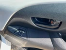 2017-citroen-c1-10-vti-airscape-feel-small-26