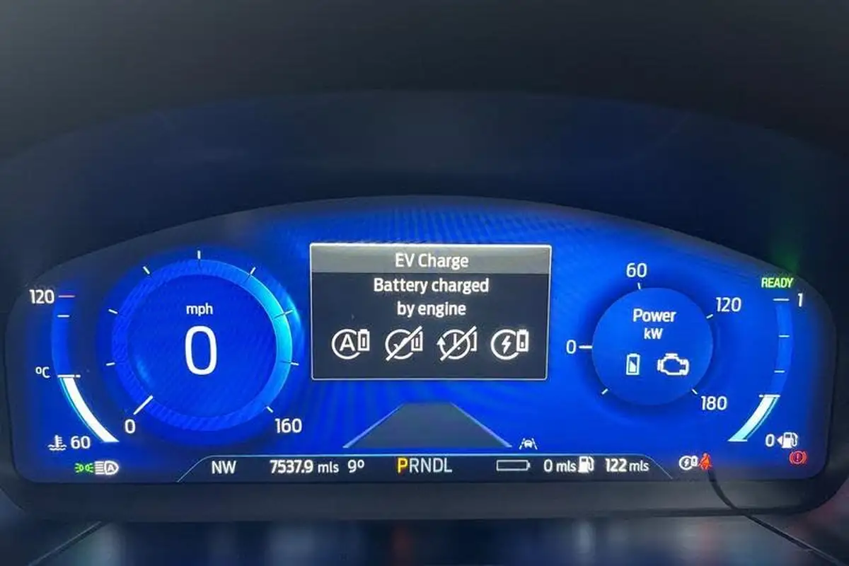 2022-ford-kuga-25t-st-line-x-edition-225ps-phev-big-29