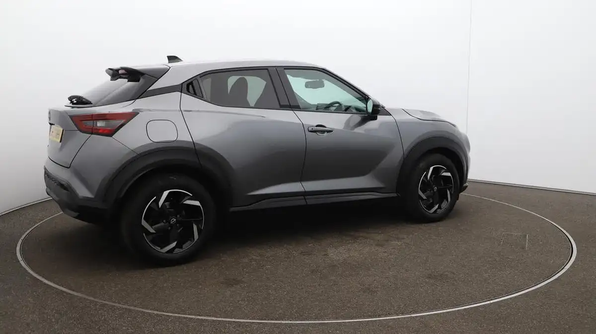 2023-nissan-juke-10-dig-t-n-connecta-dct-big-44