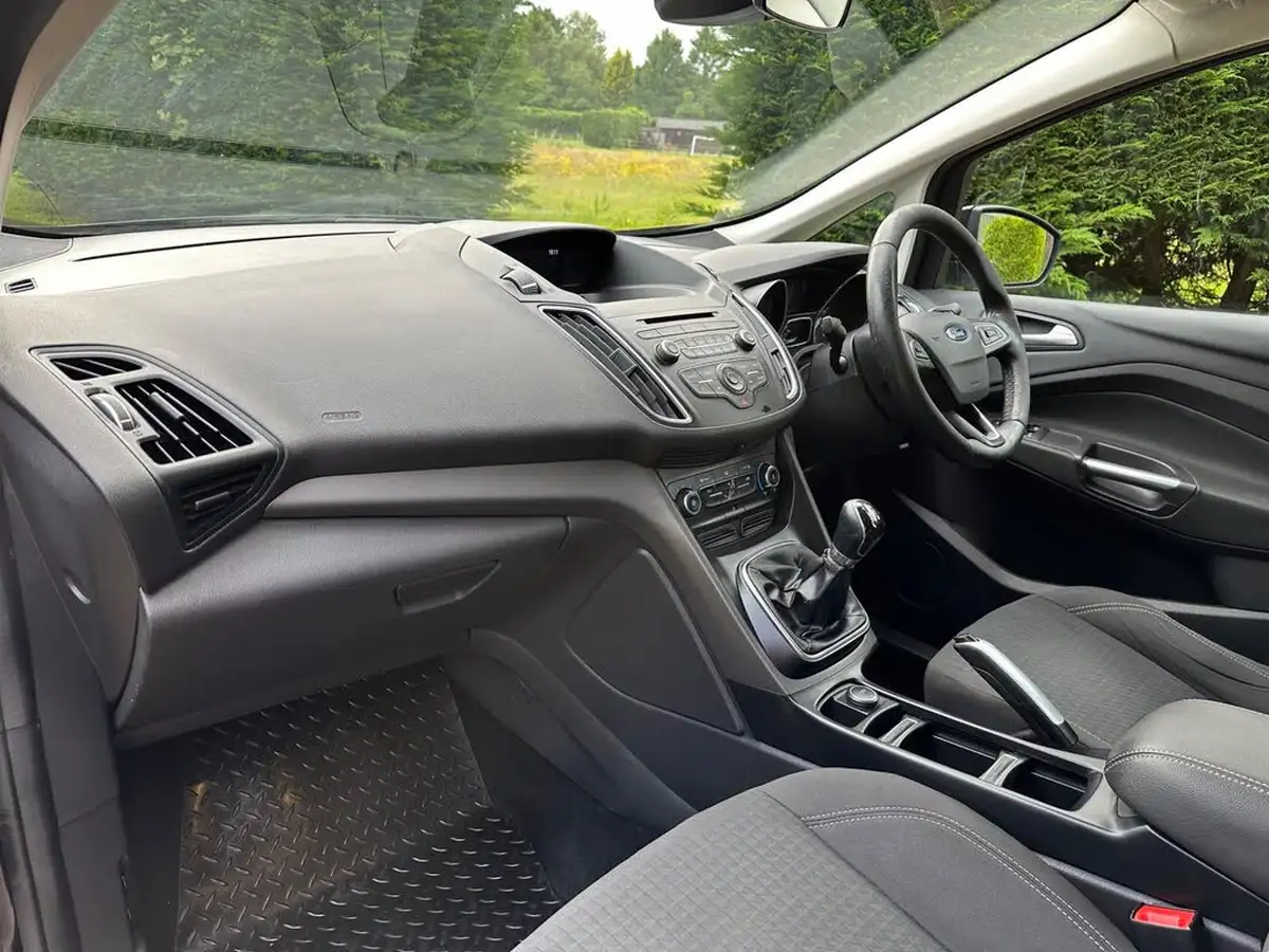 2016-ford-c-max-16-ti-vct-zetec-big-18