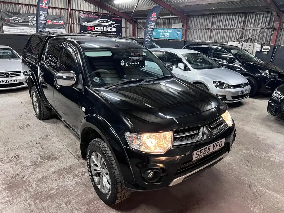 2016-mitsubishi-l200-25td-challenger-big-4