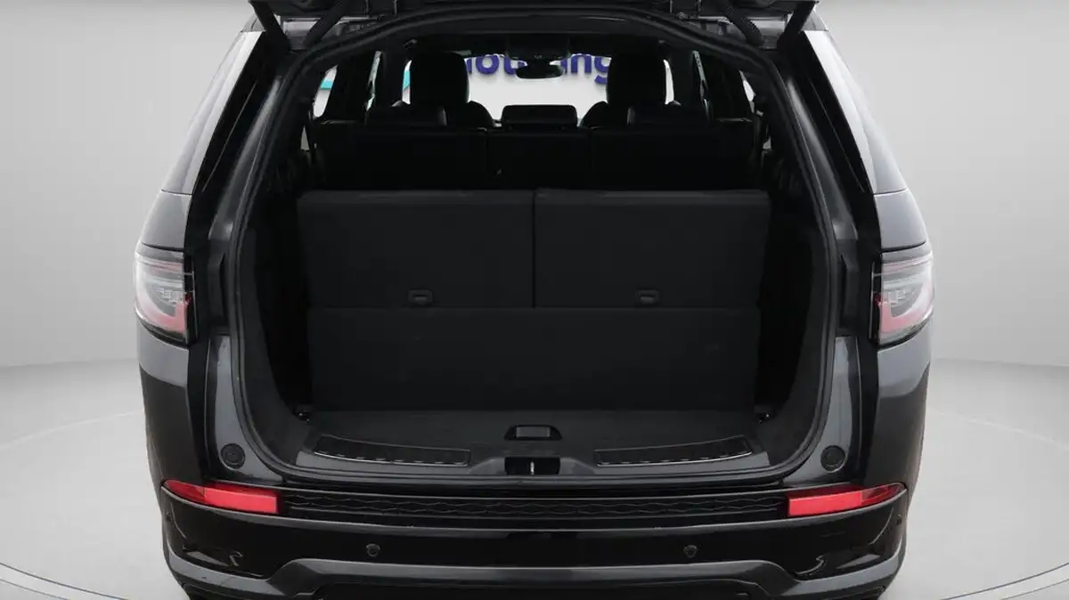 2021-land-rover-discovery-sport-20-p290-black-big-21