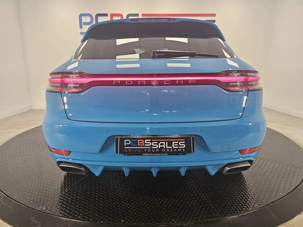 2018-porsche-macan-big-20