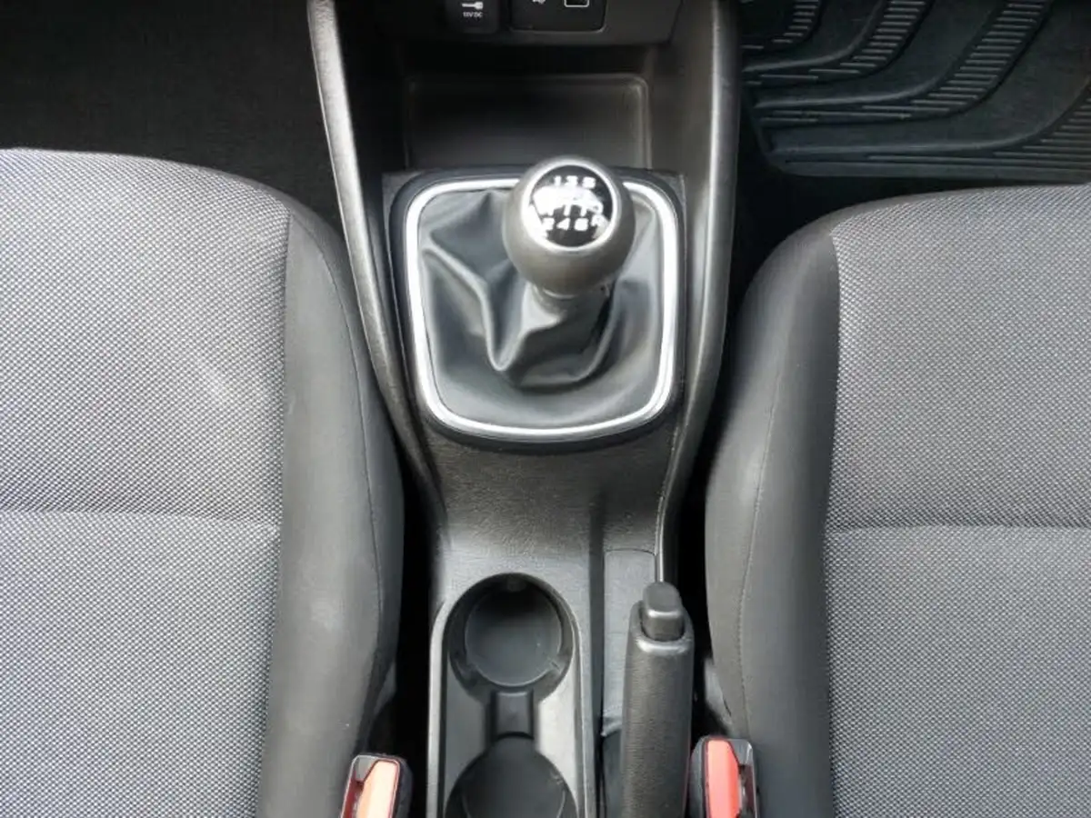 2020-fiat-tipo-14-easy-hatchback-5d-big-13