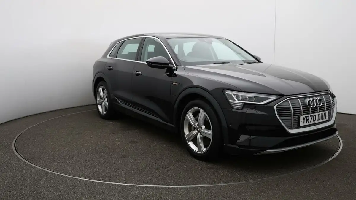 2020-audi-e-tron-50e-technik-big-45