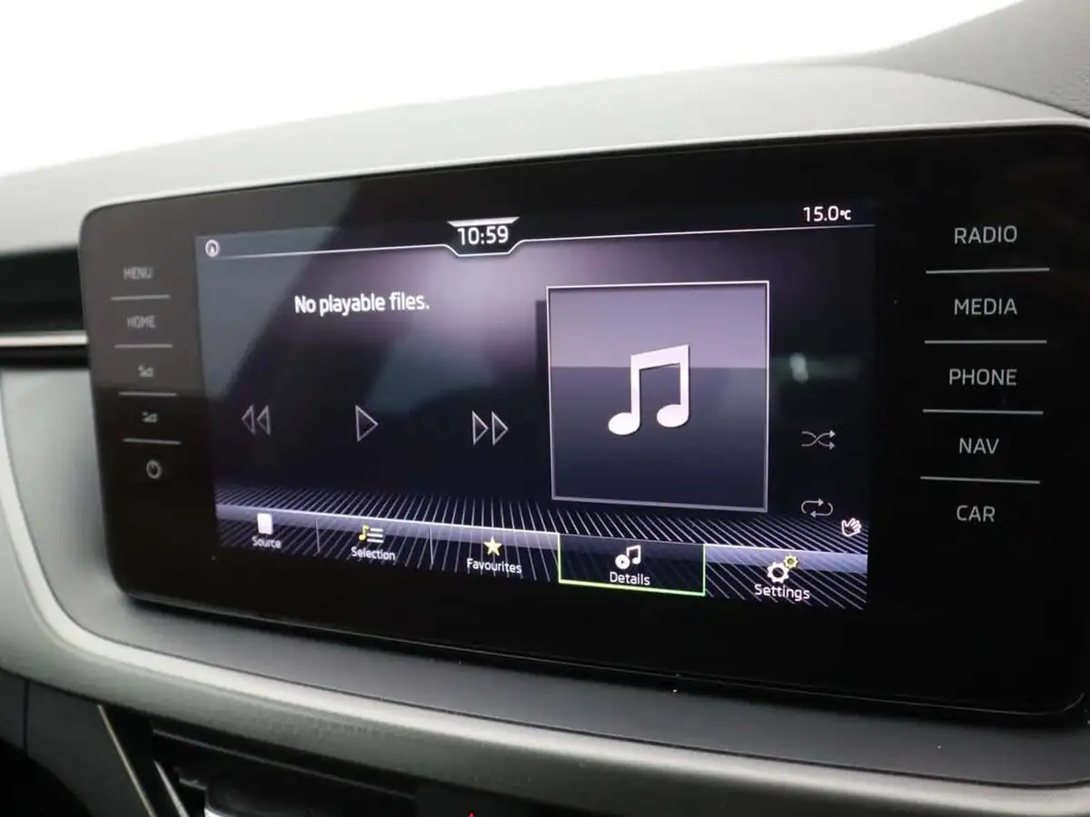 2022-skoda-scala-10-tsi-se-l-95ps-big-20