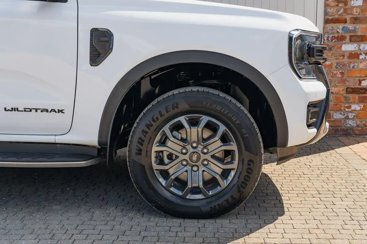 2023-ford-ranger-20-ecoblue-wildtrak-double-cab-big-20