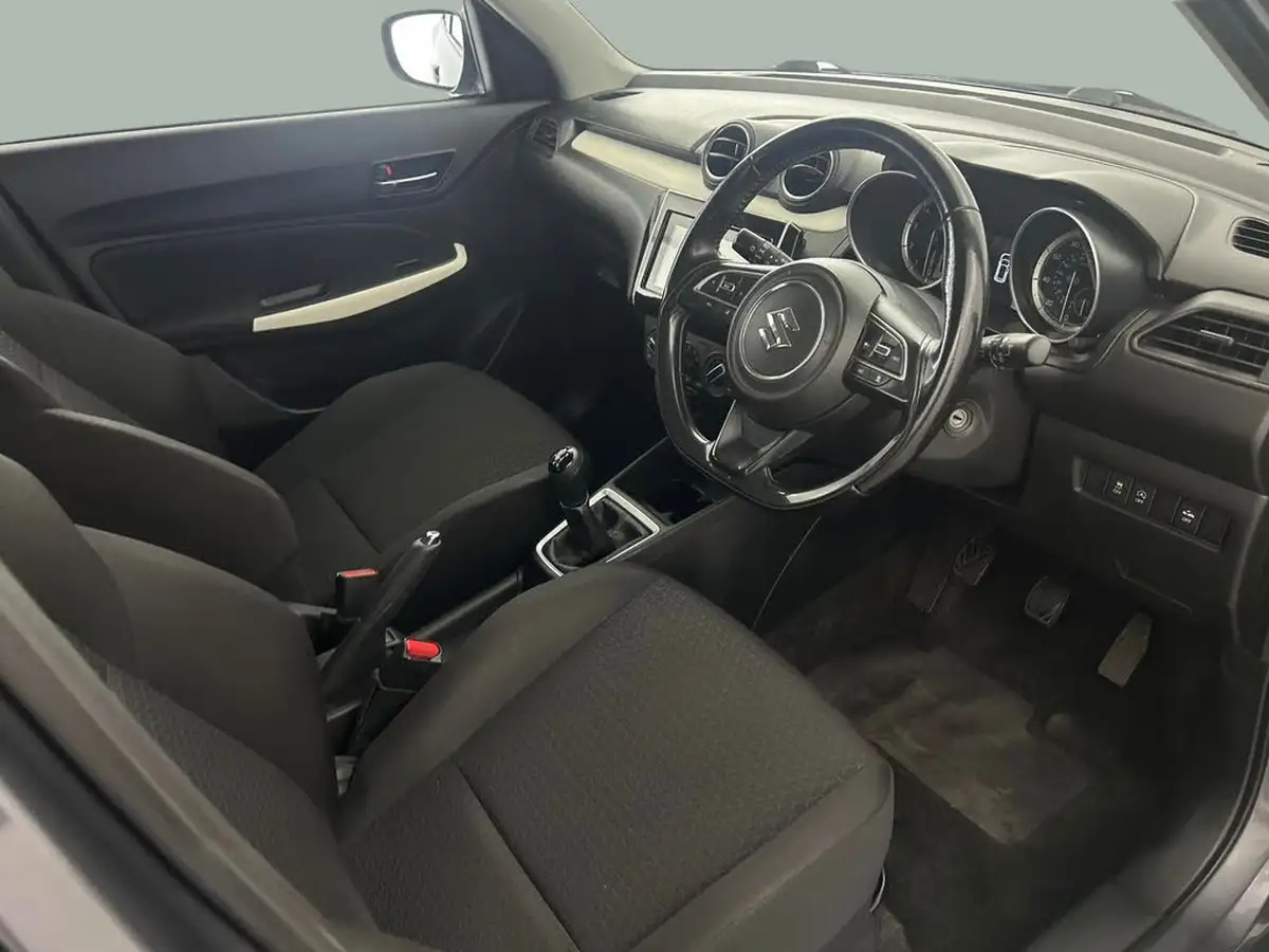 2021-suzuki-swift-12-dualjet-sz-l-big-24