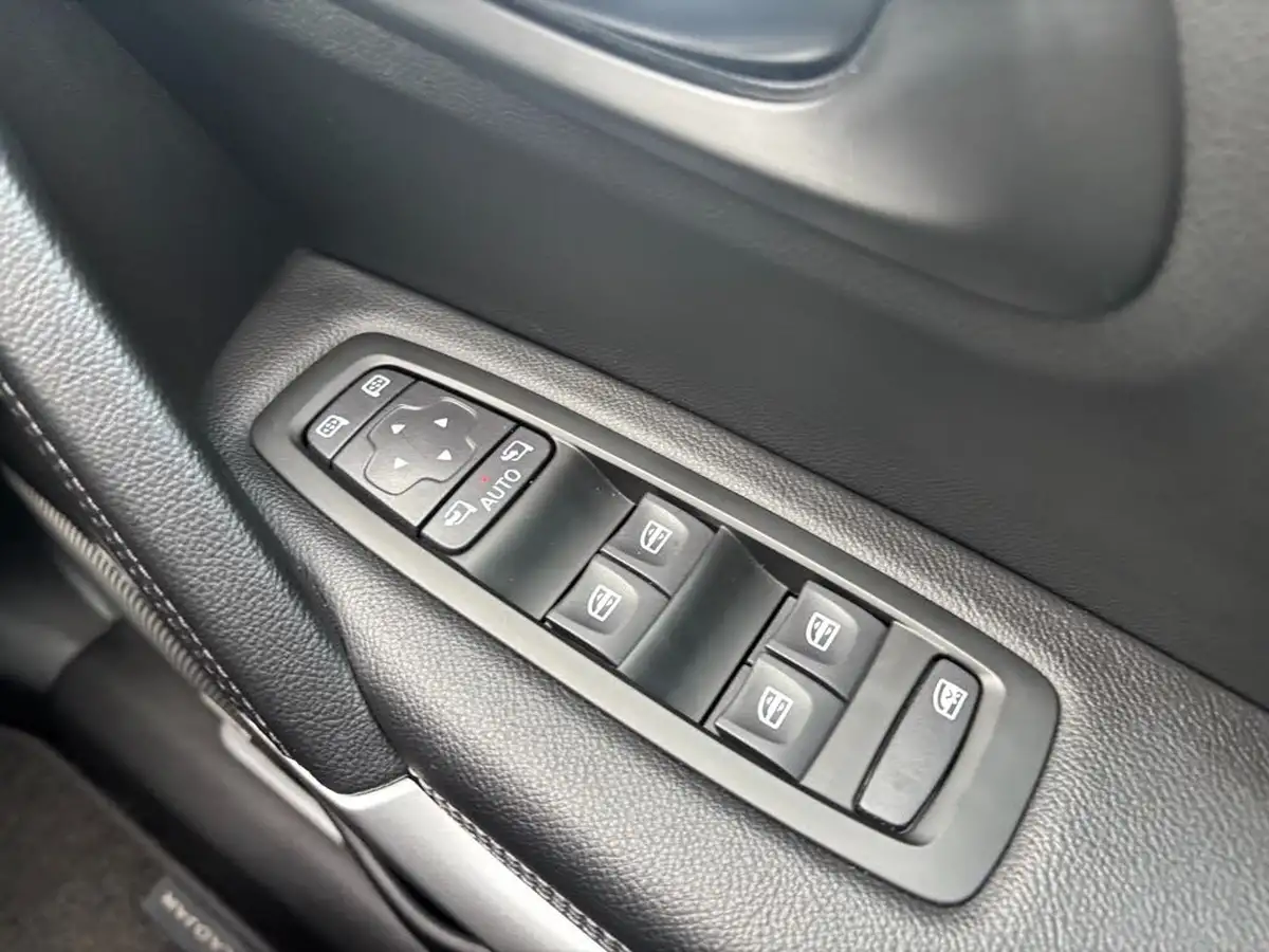 2019-renault-kadjar-13-tce-gt-line-140bhp-big-7