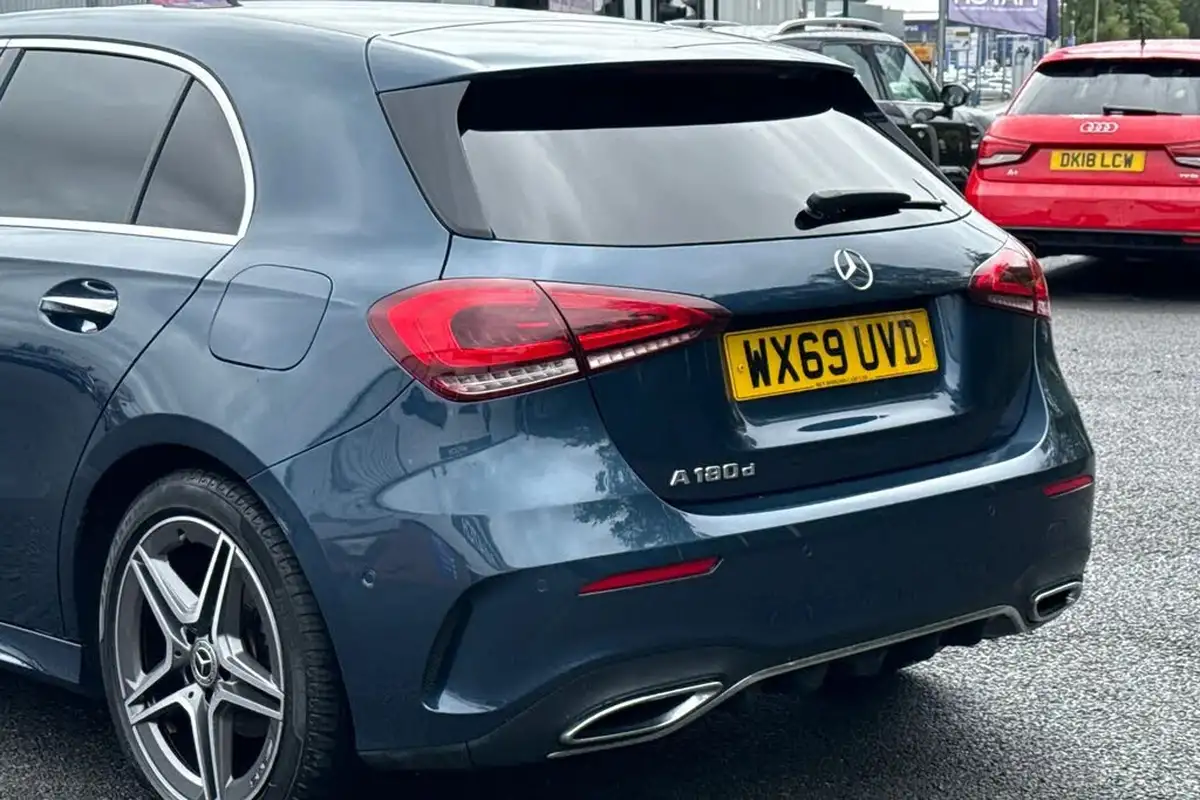 2019-mercedes-benz-a-class-15d-a180d-amg-line-premium-hatchback-5d-7g-dct-big-7