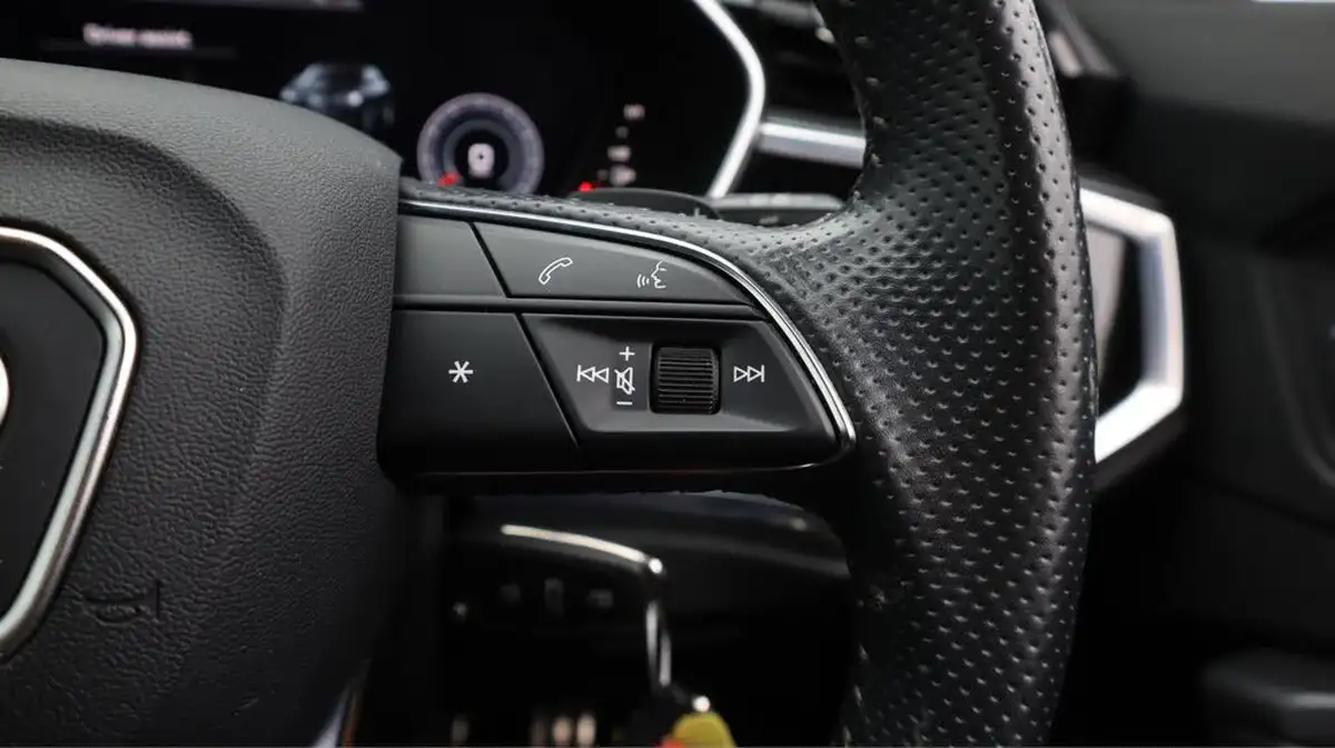 2020-audi-q3-15-35-tfsi-edition-1-sportback-s-tronic-big-41
