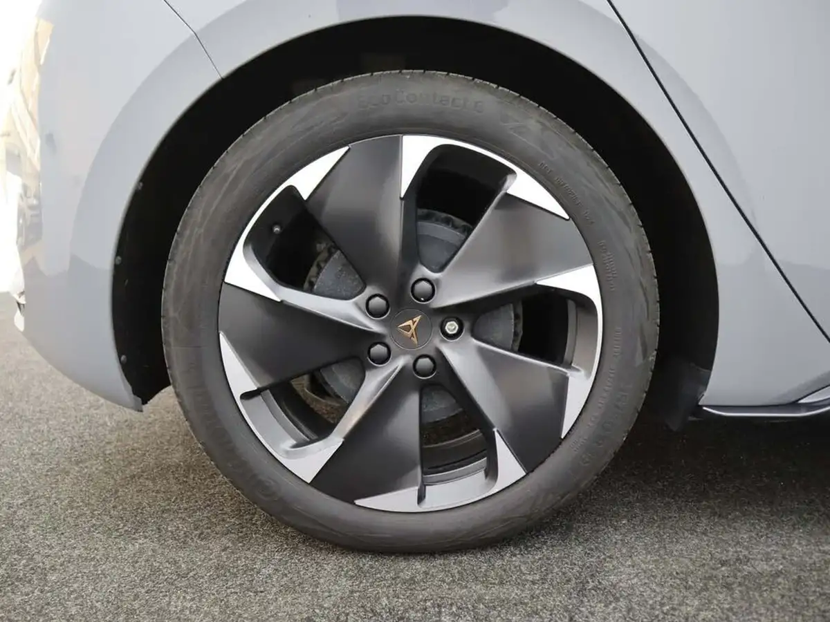 2024-cupra-born-e-v2-230ps-58kwh-e-boost-big-6