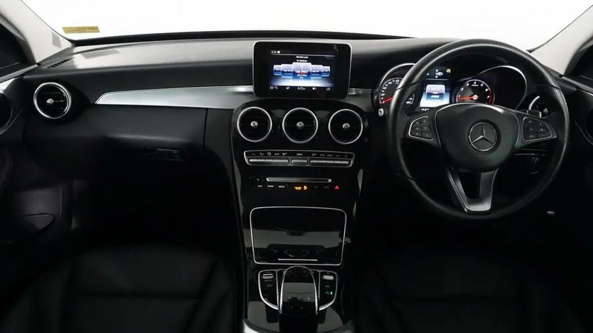 2014-mercedes-benz-c-class-20-c200-sport-saloon-4d-7g-tronic-plus-big-12