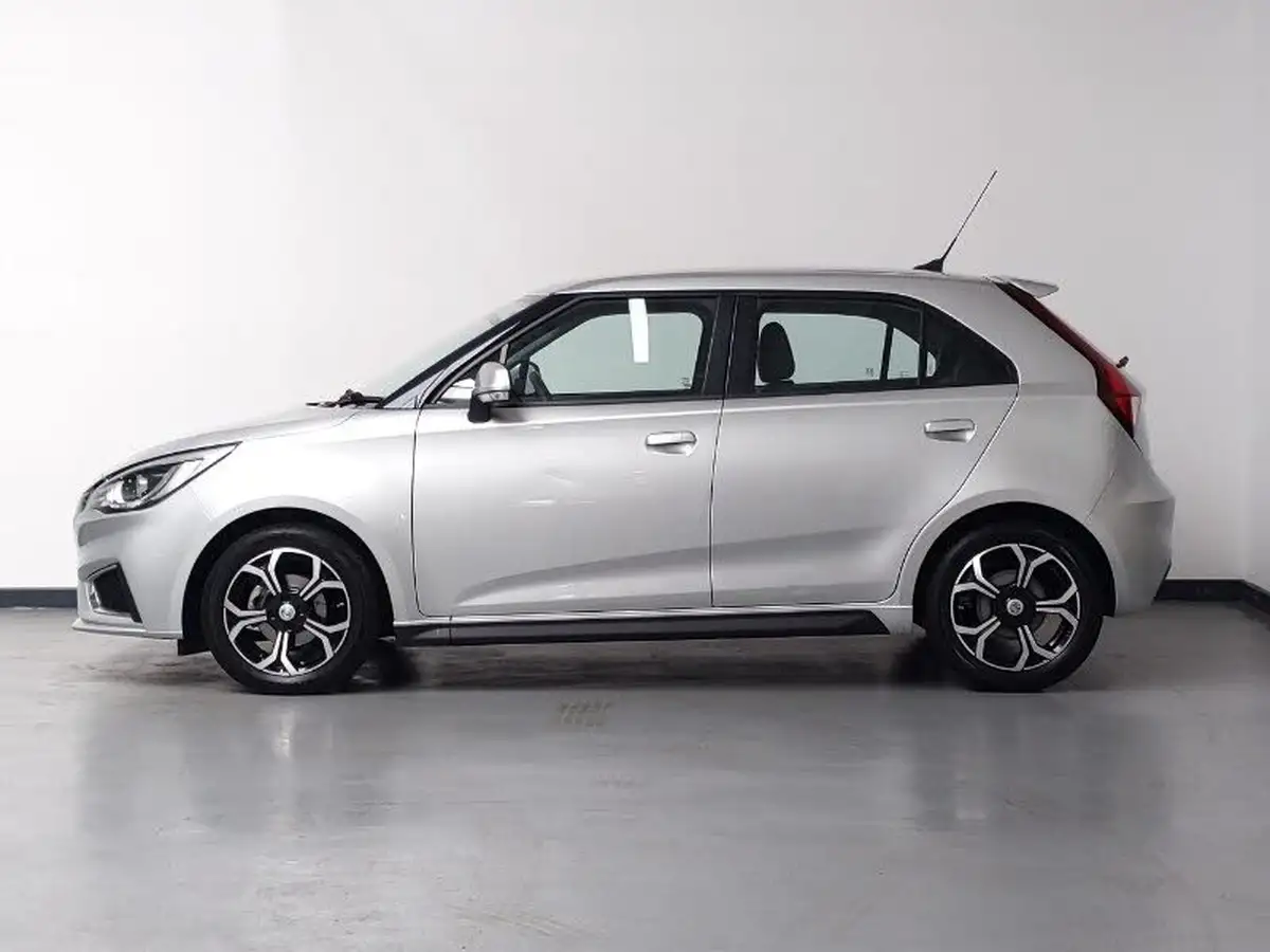2020-mg-mg3-15-vti-tech-exclusive-big-3