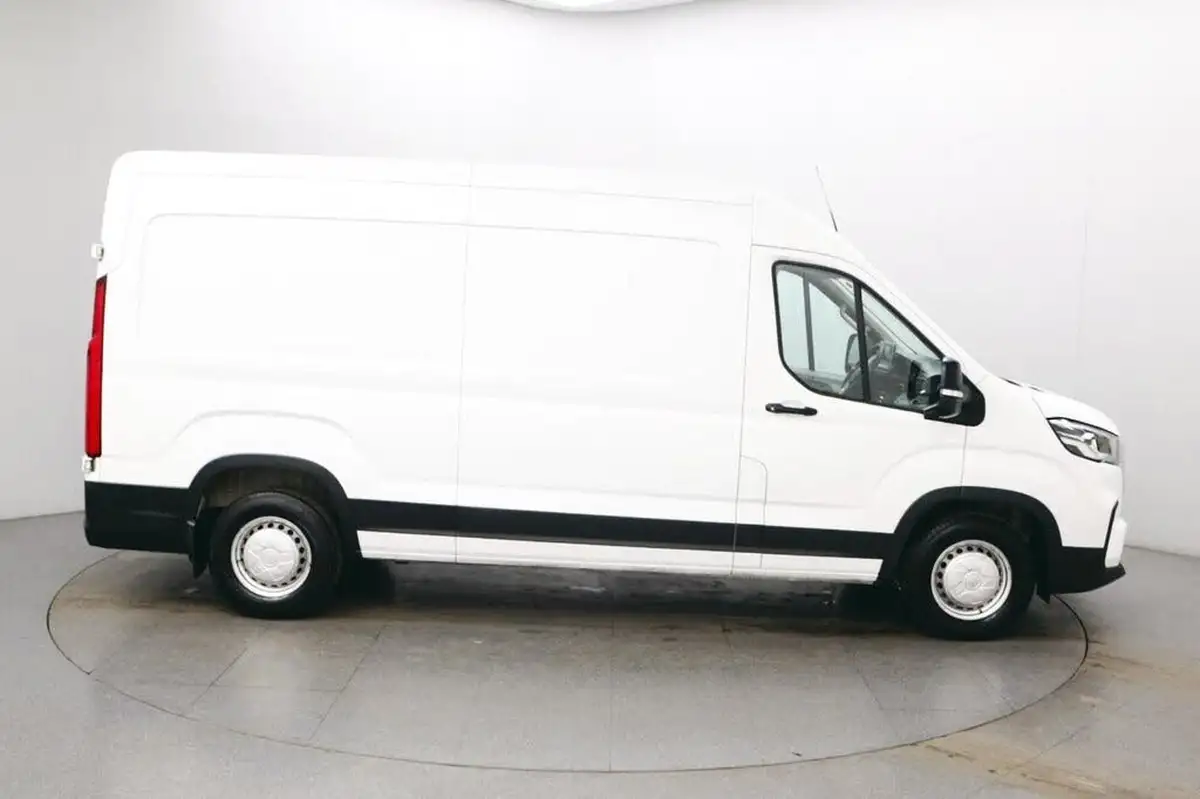 2022-maxus-deliver-9-20tdi-l3h2-big-7