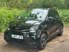 2021-smart-forfour-eq-premium-small-18