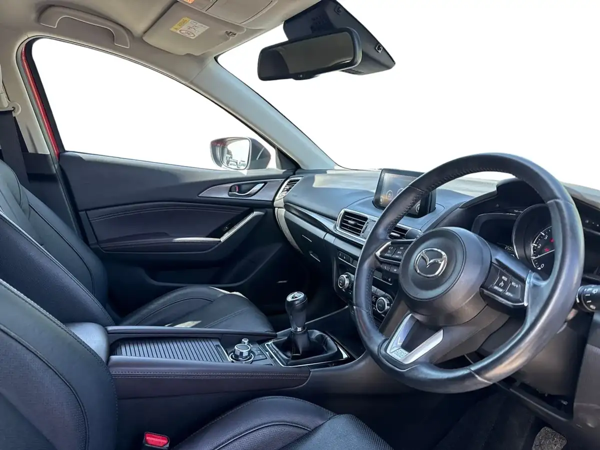 2017-mazda-mazda3-20-sport-nav-165ps-skyactiv-g-hatchback-5d-big-8