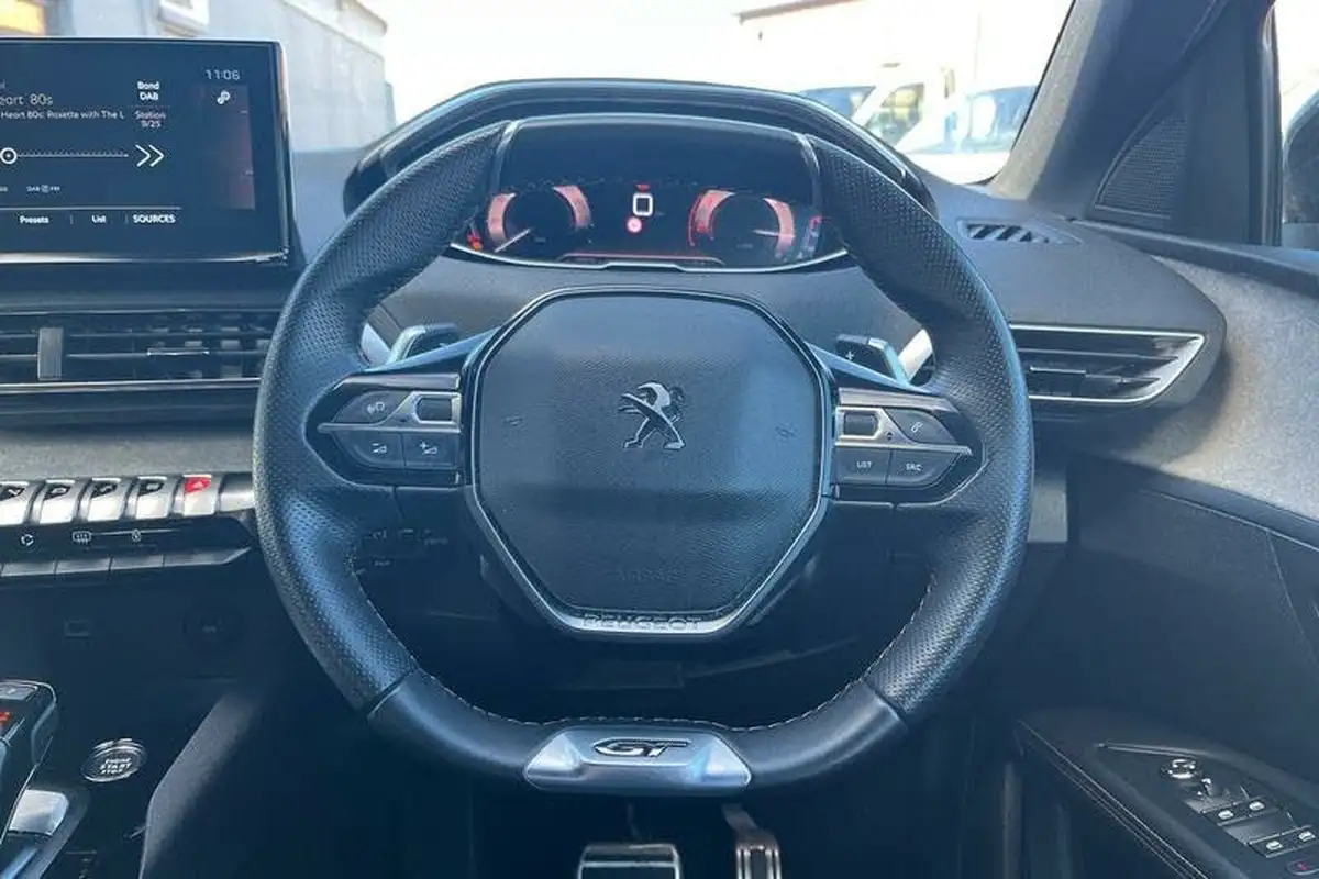 2022-peugeot-5008-suv-15-bluehdi-gt-eat8-big-11