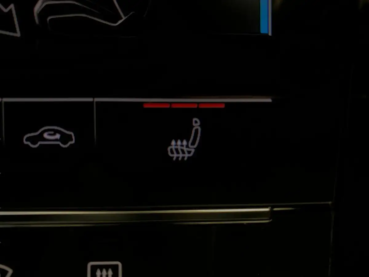 2021-audi-e-tron-55e-s-line-station-wagon-big-22