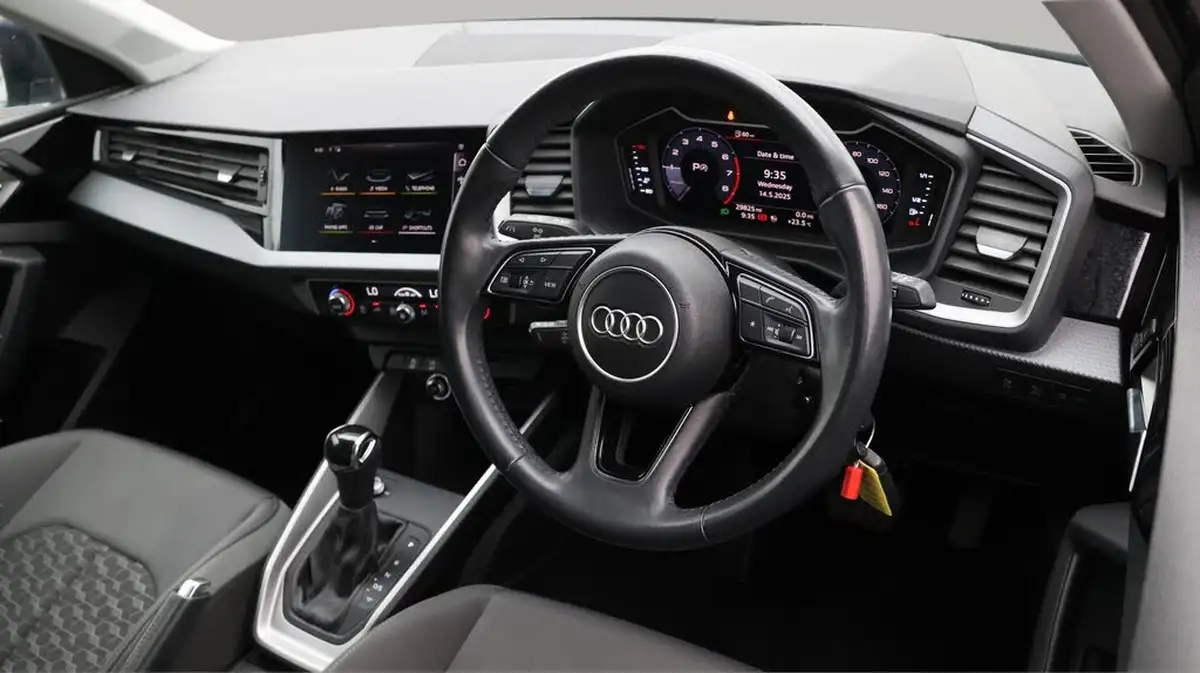 2019-audi-a1-10-25-tfsi-sport-s-tronic-big-9