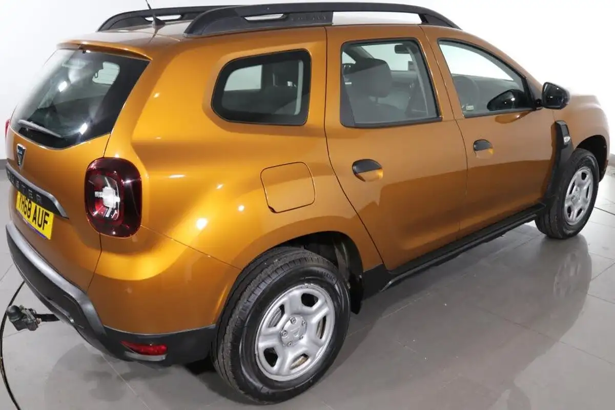 2018-dacia-duster-15dci-essential-big-31