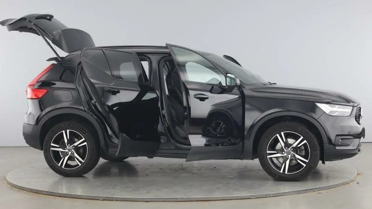 2021-volvo-xc40-20-b4-r-design-194bhp-auto-big-9