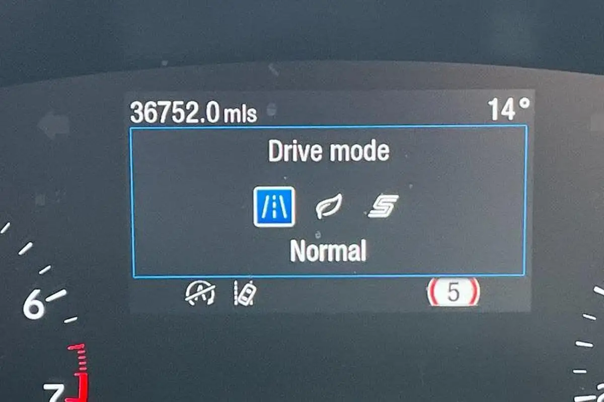 2021-ford-focus-10t-st-line-edition-125ps-hatchback-big-33