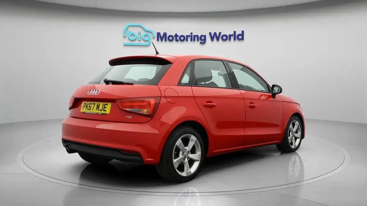 2017-audi-a1-16tdi-sport-nav-sportback-5d-big-7