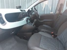 2020-fiat-panda-10-city-cross-small-4