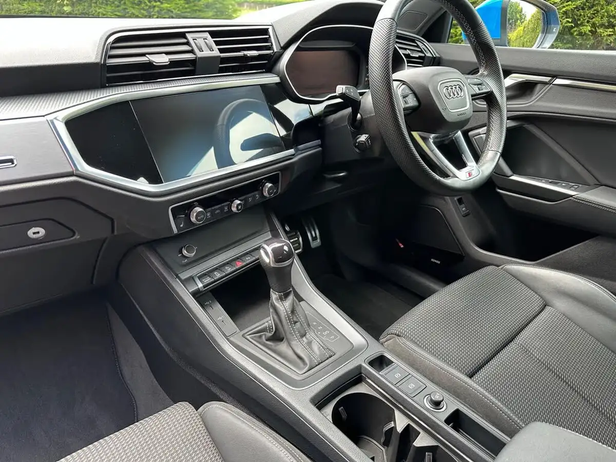 2022-audi-q3-15-35-tfsi-s-line-cod-station-wagon-big-21