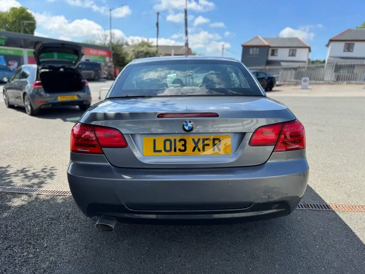 2013-bmw-3-series-20td-320d-m-sport-convertible-2d-auto-big-7
