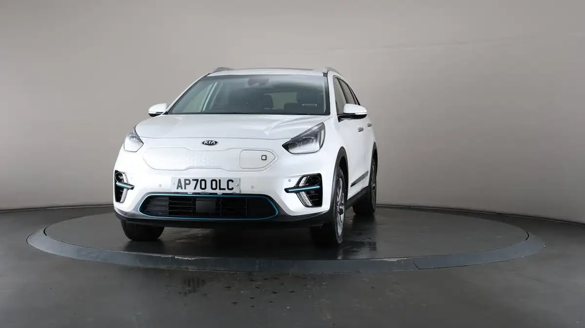 2020-kia-e-niro-ev-4-big-54