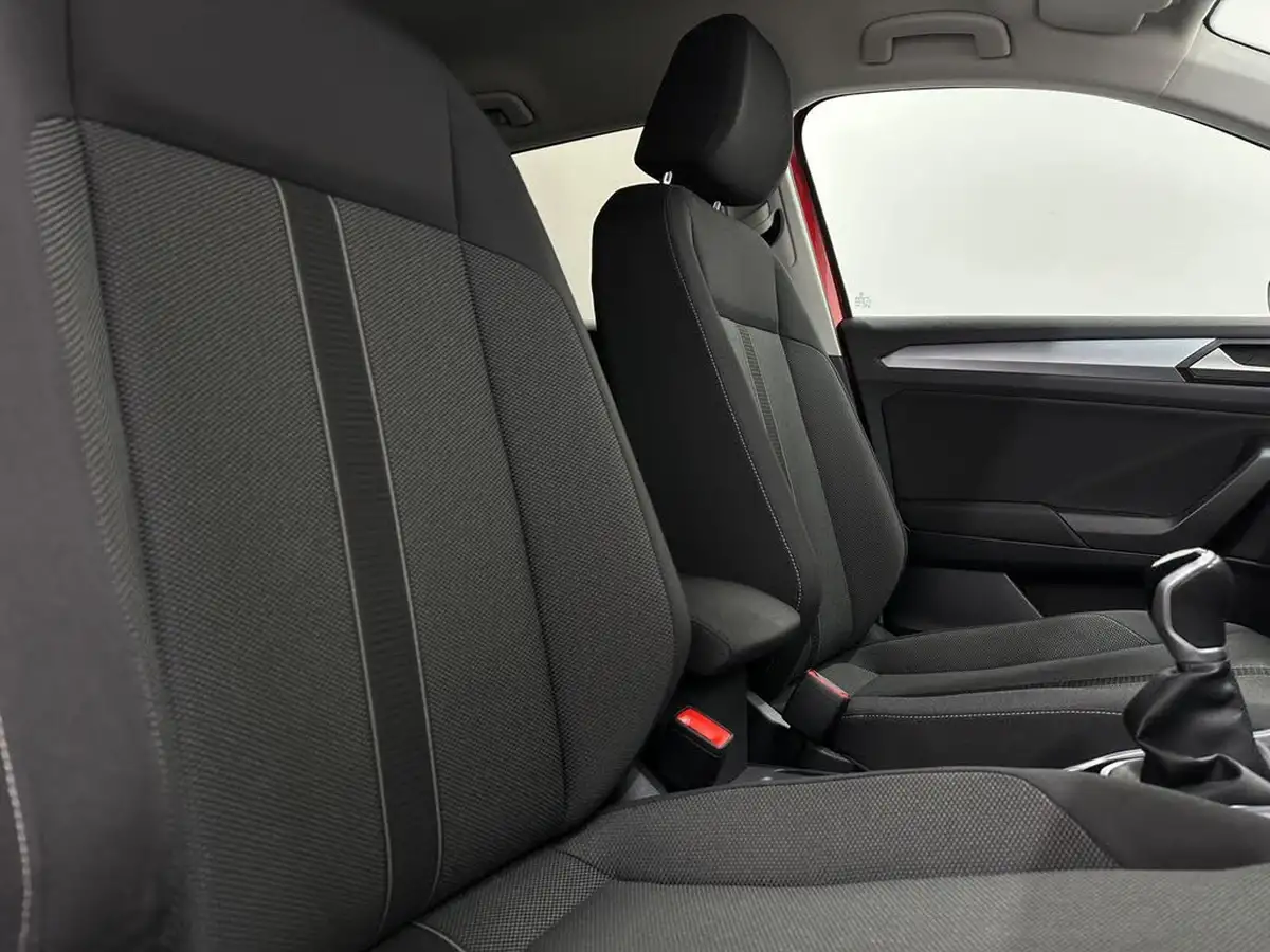 2022-volkswagen-t-roc-15-tsi-life-big-27