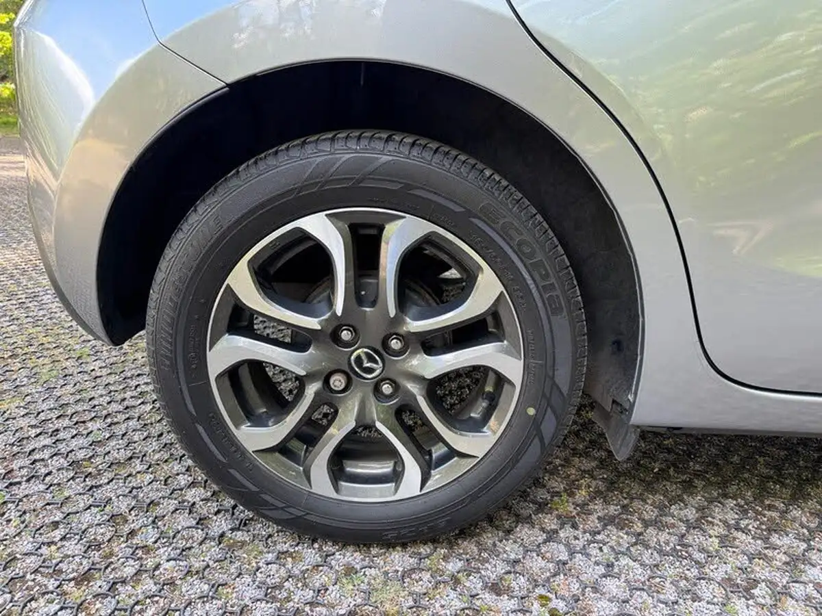 2016-mazda-mazda2-15td-sport-nav-big-56