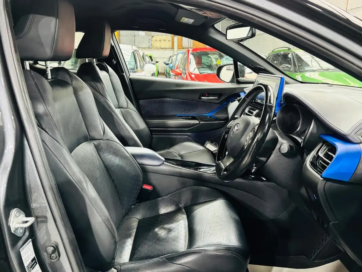 2017-toyota-c-hr-18-vvt-i-dynamic-big-11