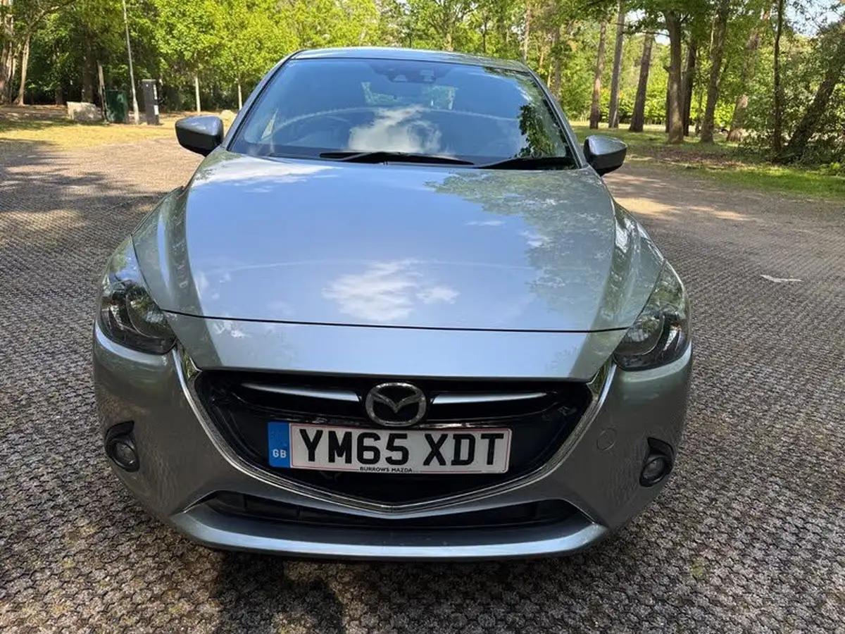 2016-mazda-mazda2-15td-sport-nav-big-8