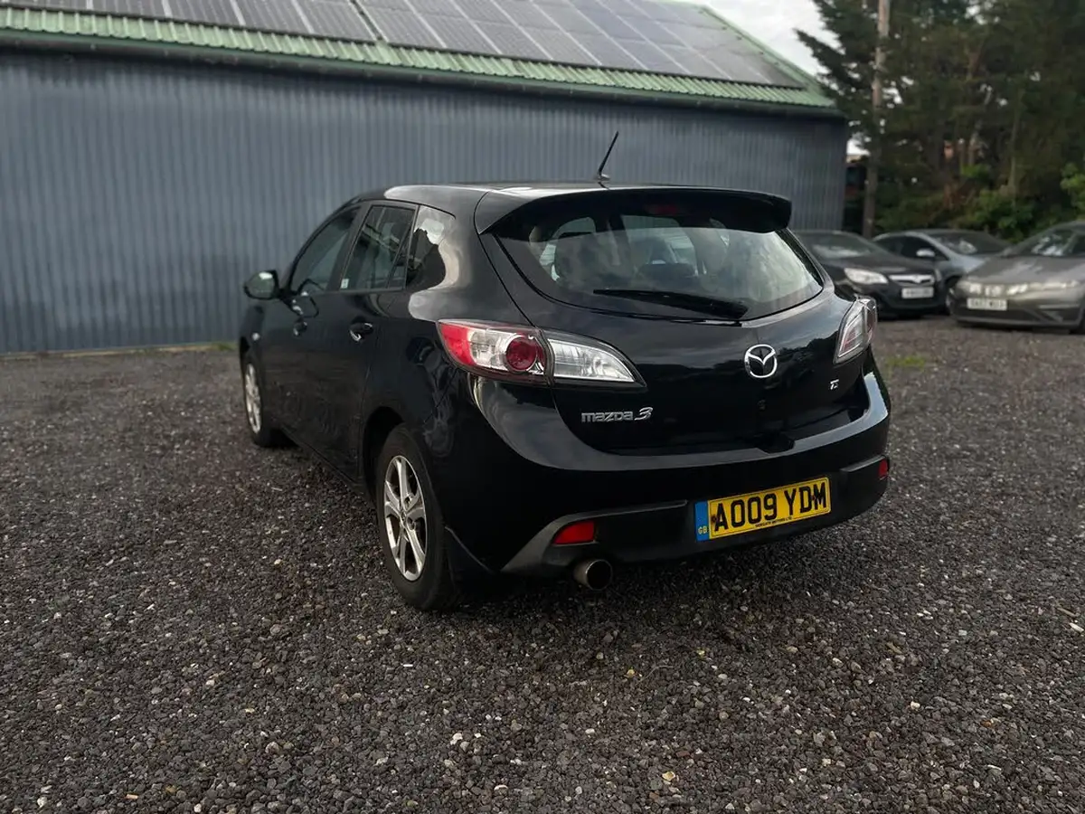 2009-mazda-mazda3-16-ts-hatchback-5d-big-12