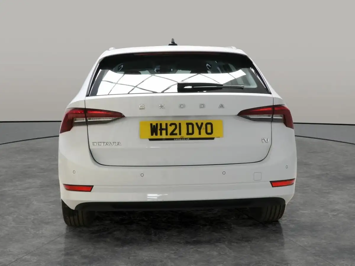 2021-skoda-octavia-14-tsi-se-technology-estate-big-11