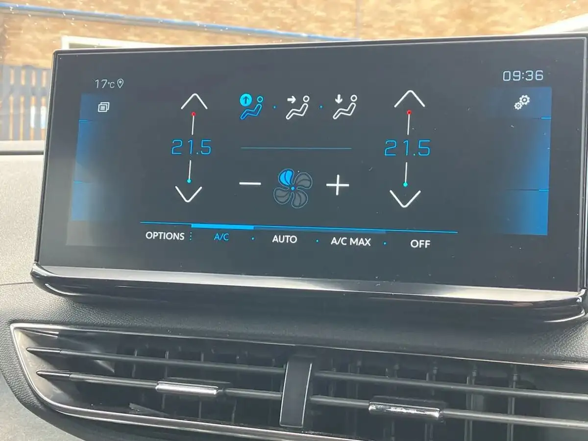 2023-peugeot-5008-suv-15-bluehdi-gt-130ps-eat8-big-13