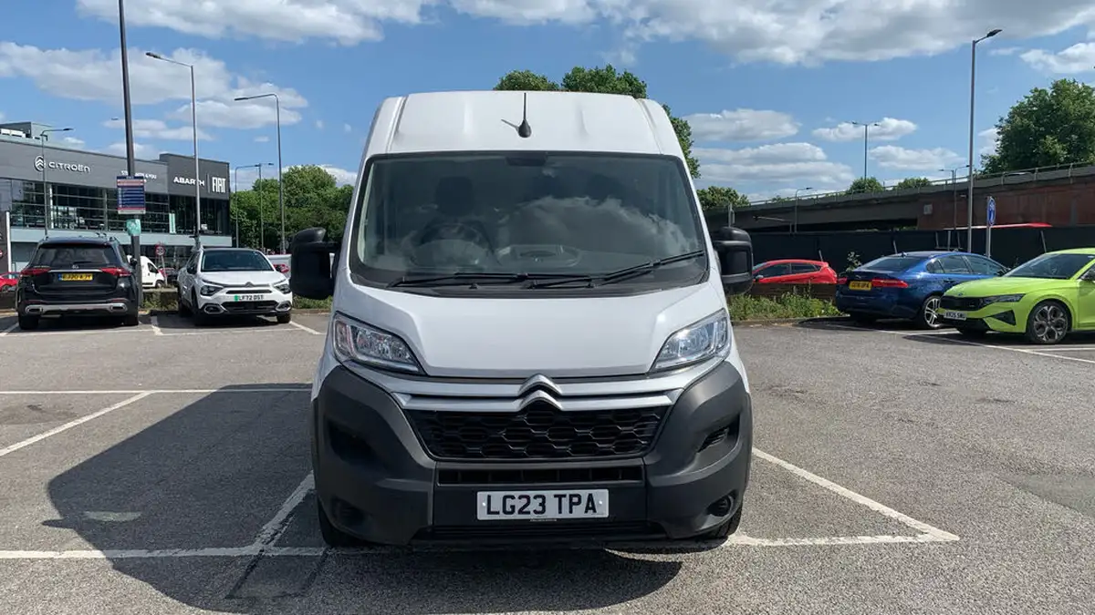 2023-citroen-relay-22bluehdi-35-l3h2-x-panel-big-7